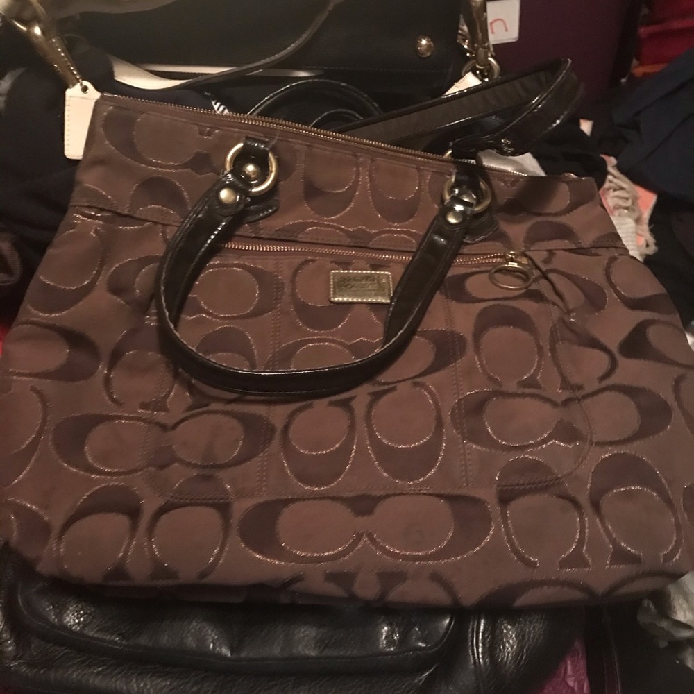 Authentic coach poppy tote Sold Sold